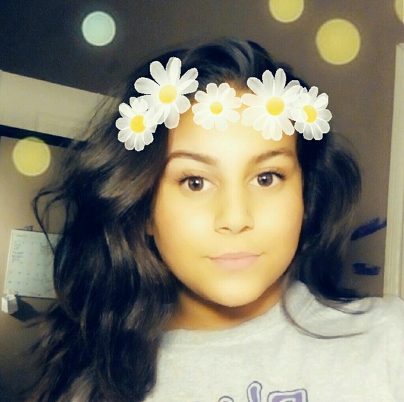 Meet your Posher, Megan - Picture 1 of 1